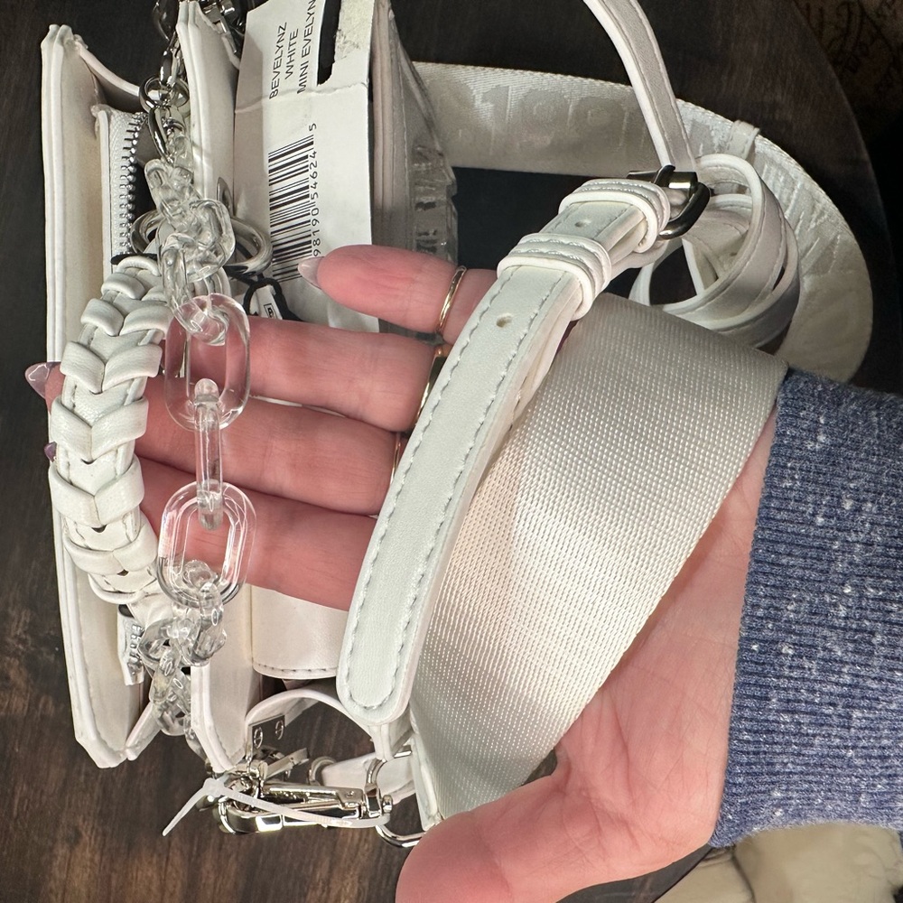Steve Madden White Crossbody Bag - Picture 5 of 15